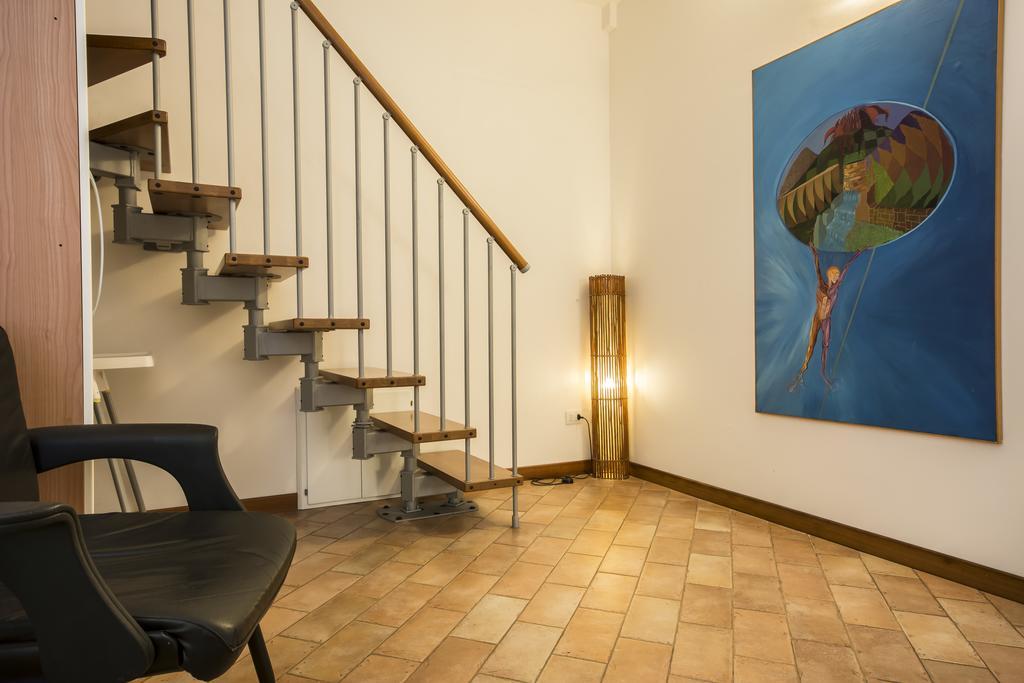 Gh Paradiso - Apartments Сиена Экстерьер фото