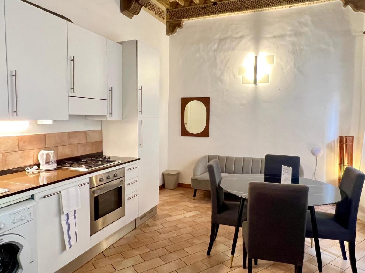 Gh Paradiso - Apartments Сиена Экстерьер фото
