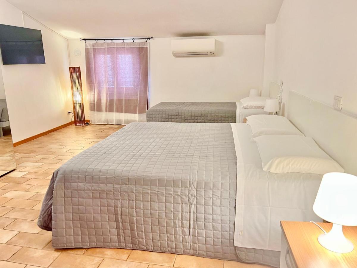 Gh Paradiso - Apartments Сиена Экстерьер фото