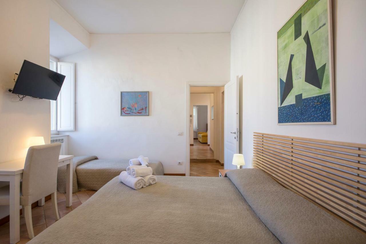Gh Paradiso - Apartments Сиена Экстерьер фото