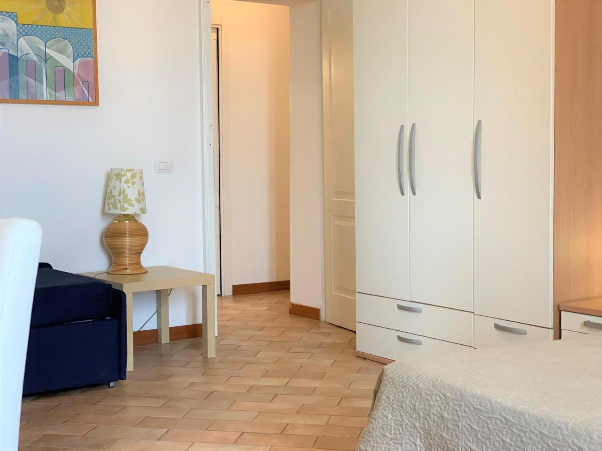 Gh Paradiso - Apartments Сиена Экстерьер фото